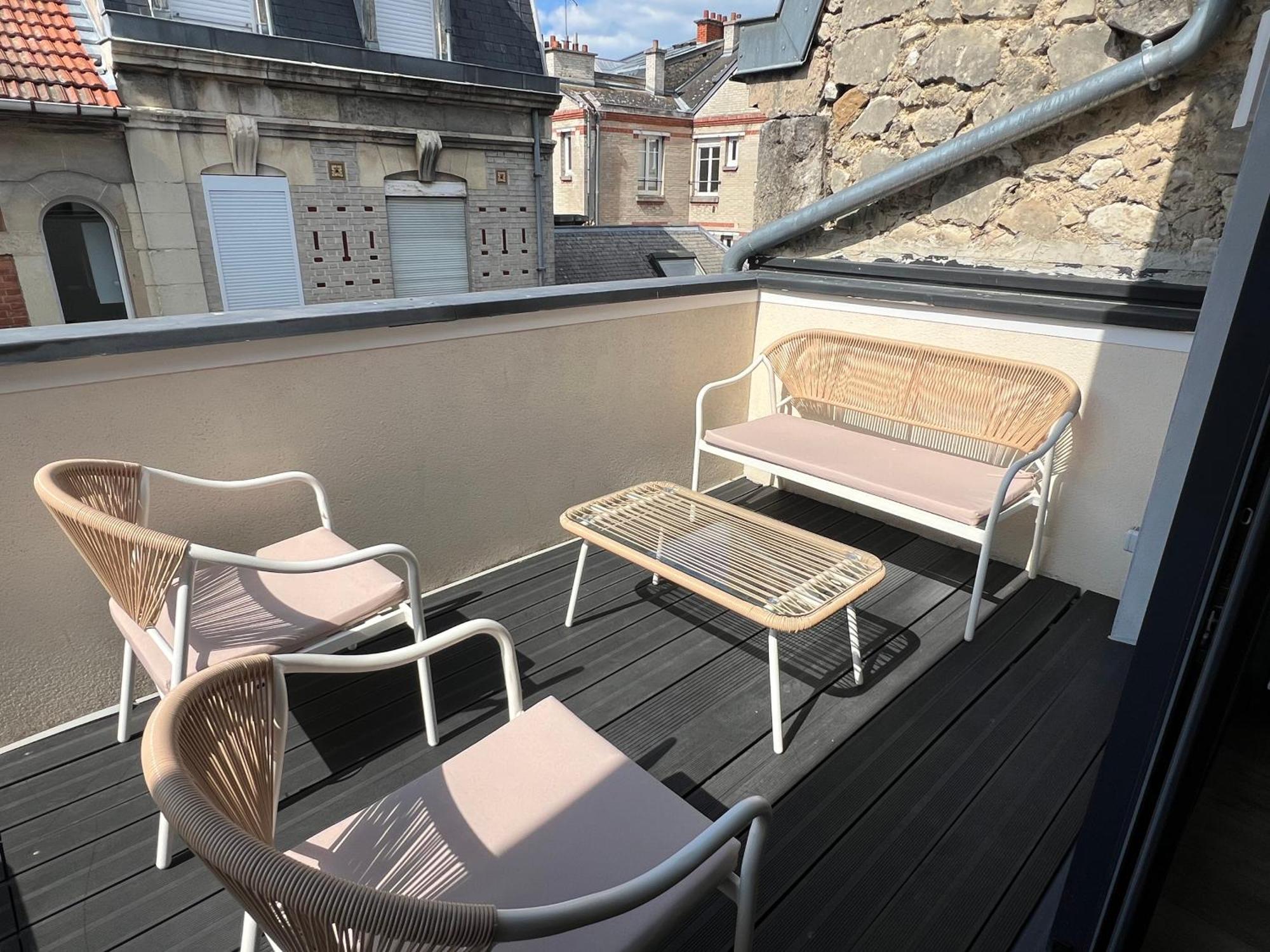 Mm Suites Town House Terrasse Reims Dış mekan fotoğraf